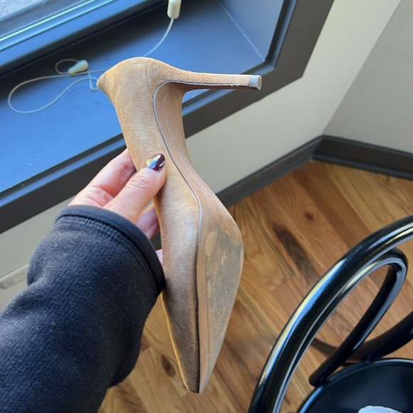Banana Republic Madison Pump - size 7, like new condition - Picture 6 of 7